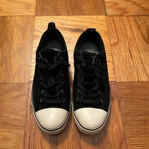 Worn once UGG black suede sherpa lined sneaker shoes womens size 7 US / EU 38